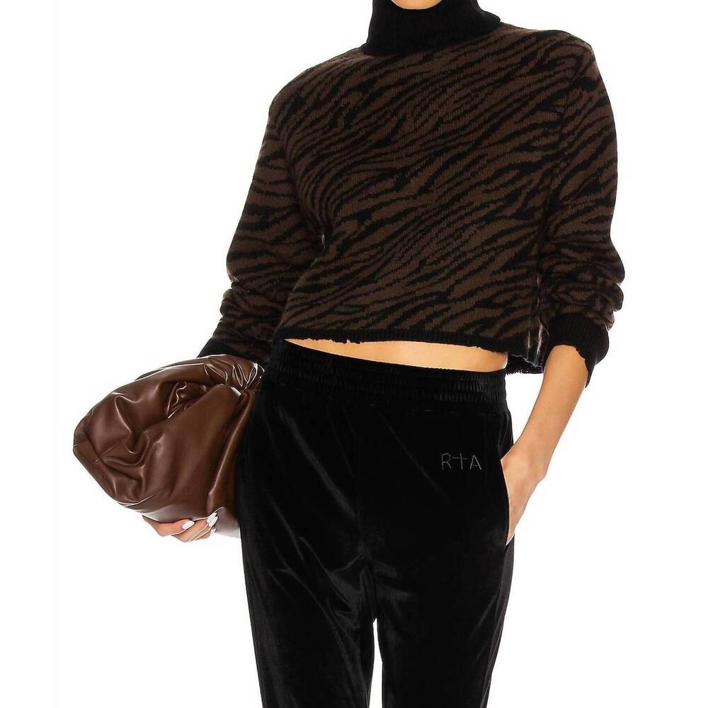 NEW RTA beau turtleneck sweater in cedar zebra